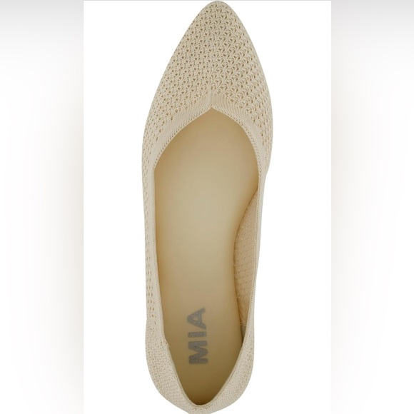 MIA Kerri Ballet Knit Flat Bone 9 - Picture 4 of 7